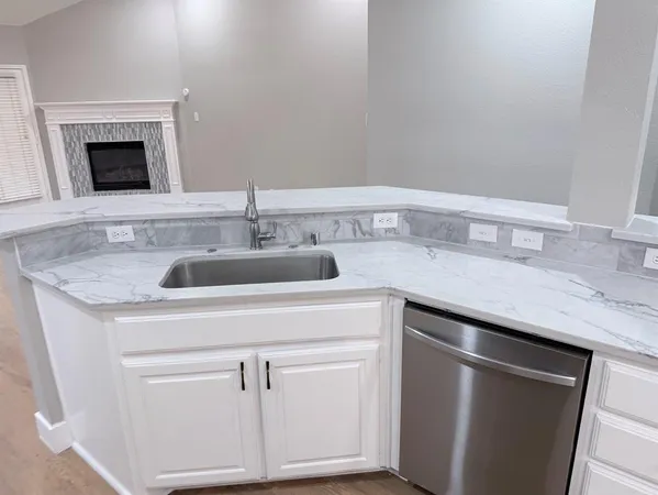 $2,700 | 1320 Hillcrest Drive, Allen, TX 75002