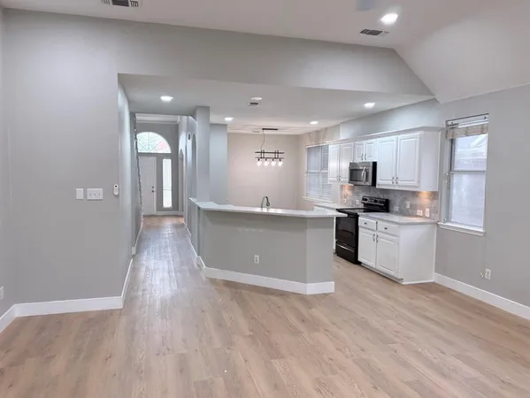 $2,700 | 1320 Hillcrest Drive, Allen, TX 75002