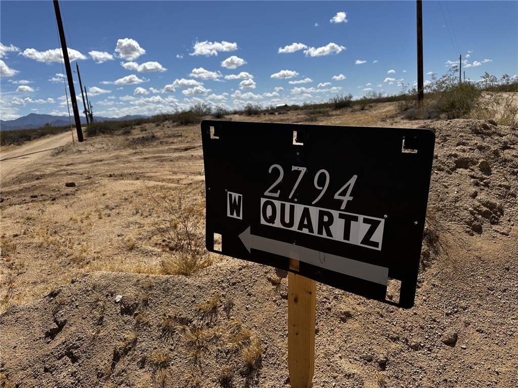2794 West Quartz Road Yucca, AZ 86438 - Photo 6 of 30 a view of a sign board
