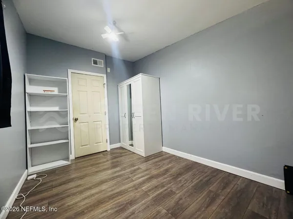 $2,000 | 246 Sara Drive, Jacksonville, FL 32218