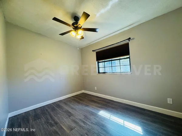 $2,000 | 246 Sara Drive, Jacksonville, FL 32218