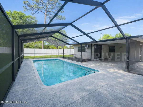 $2,000 | 246 Sara Drive, Jacksonville, FL 32218