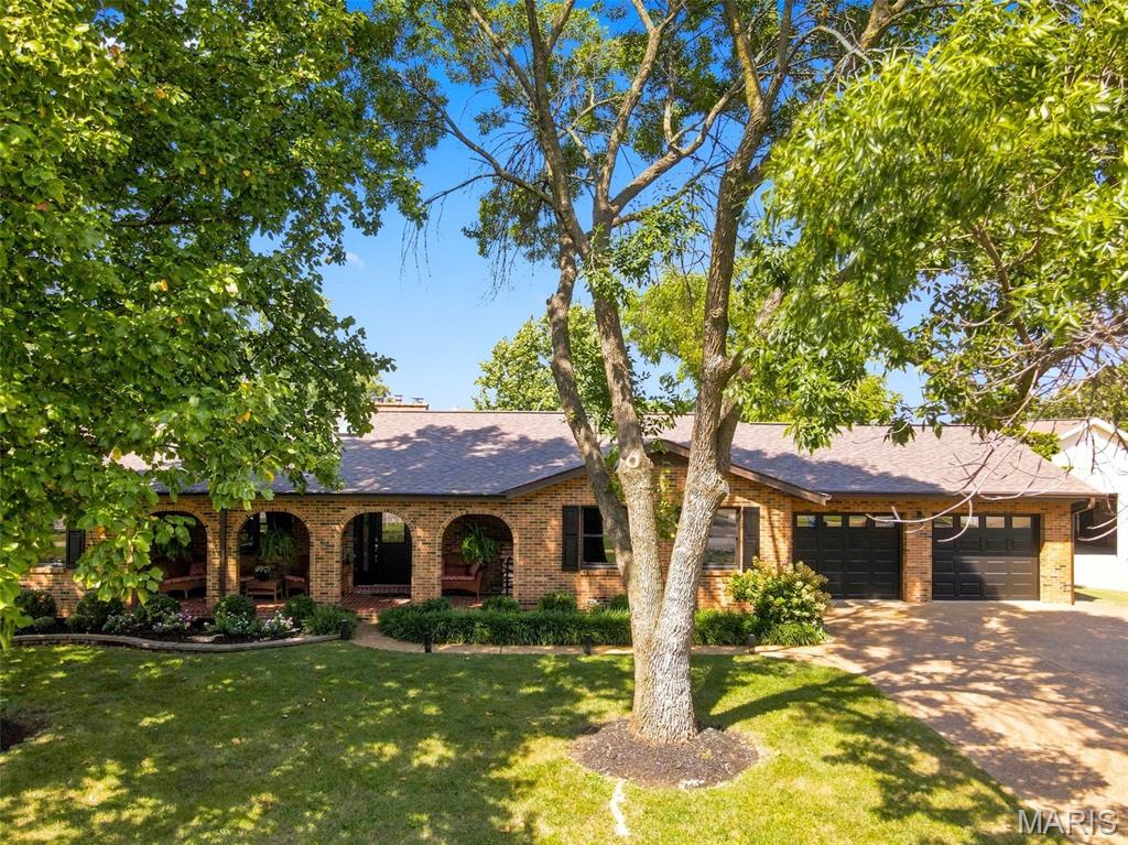 7001 Weber Road St. Louis, MO 63123 - Photo 2 of 71 Gallery Image 2
