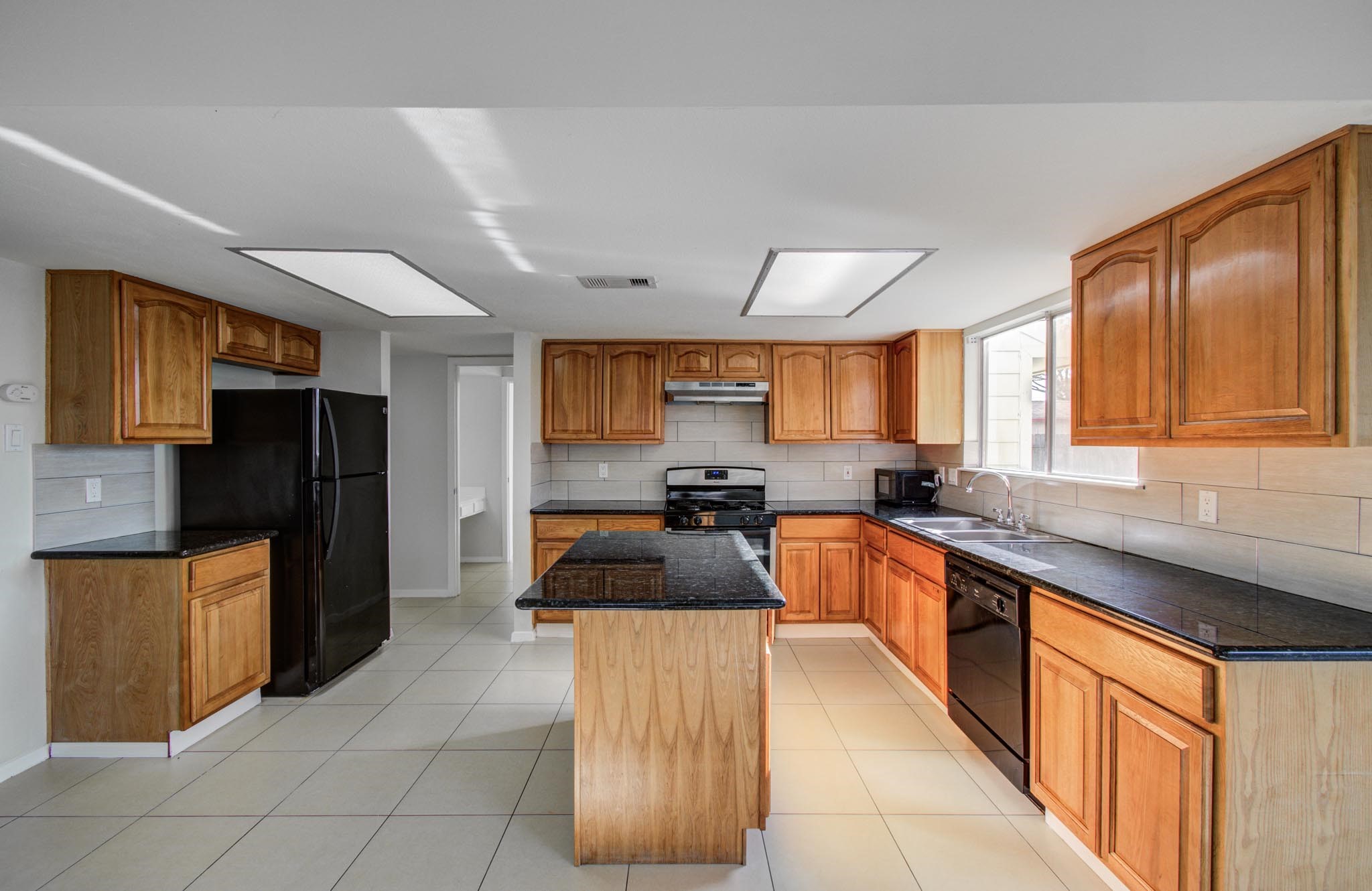 11307 Birdwing Lane Houston, TX 77067 - Photo 16 of 38