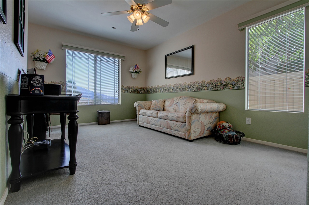 2010 Pointe Parkway Spring Valley, CA 91978 - Photo 17 of 24 Gallery Image 17
