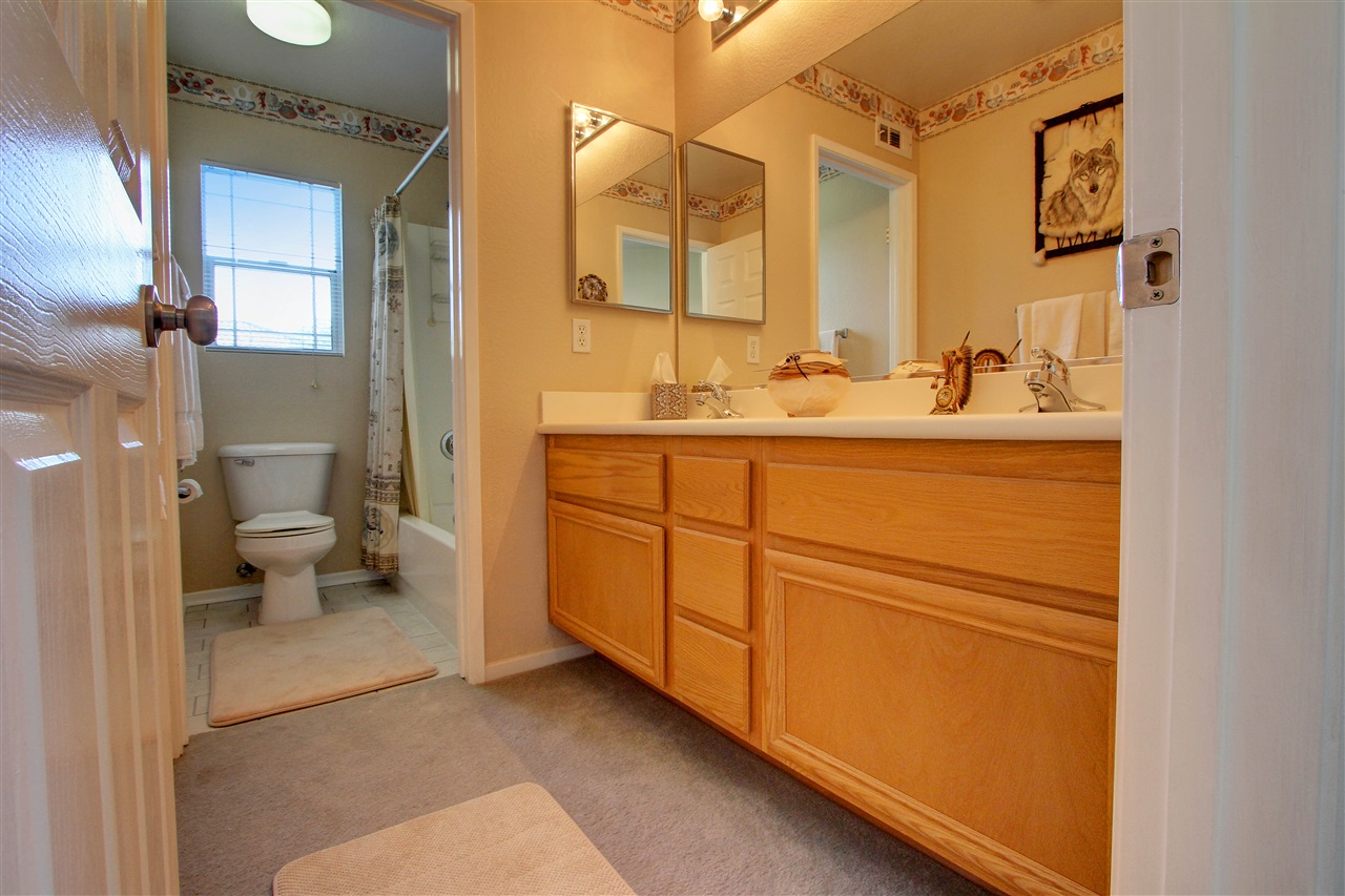2010 Pointe Parkway Spring Valley, CA 91978 - Photo 22 of 24 Gallery Image 22