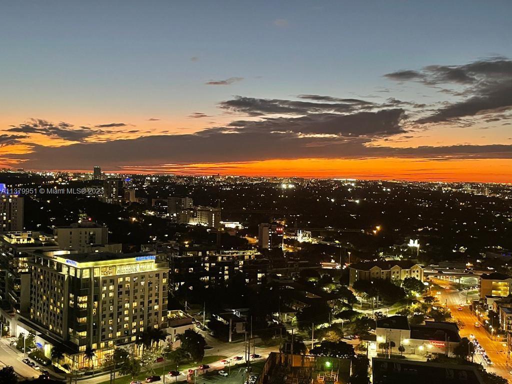 60 Southwest 13th Street, Unit 2413 Miami, FL 33130 - Photo 23 of 27 a view of city and ocean