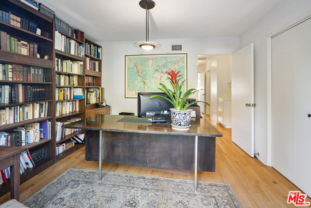 20433 Seaboard Road Malibu, CA 90265 - Photo 24 of 36