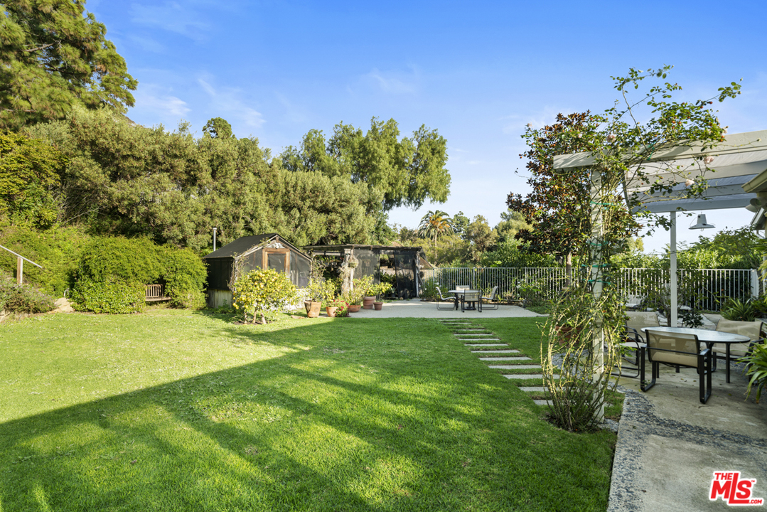 20433 Seaboard Road Malibu, CA 90265 - Photo 33 of 36