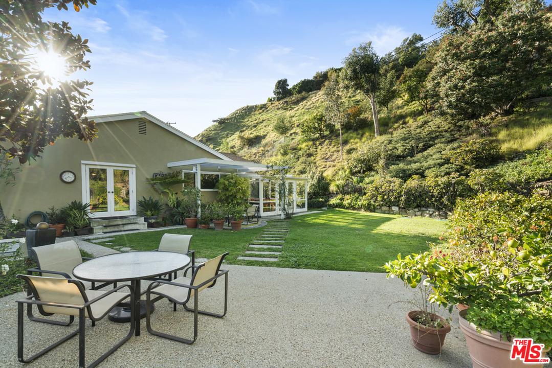 20433 Seaboard Road Malibu, CA 90265 - Photo 35 of 36