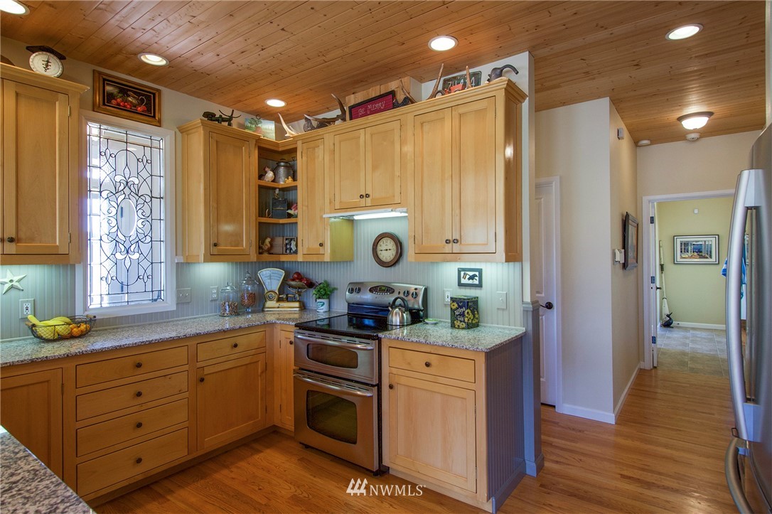 1521 Palo Alto Road Sequim, WA 98382 - Photo 16 of 40