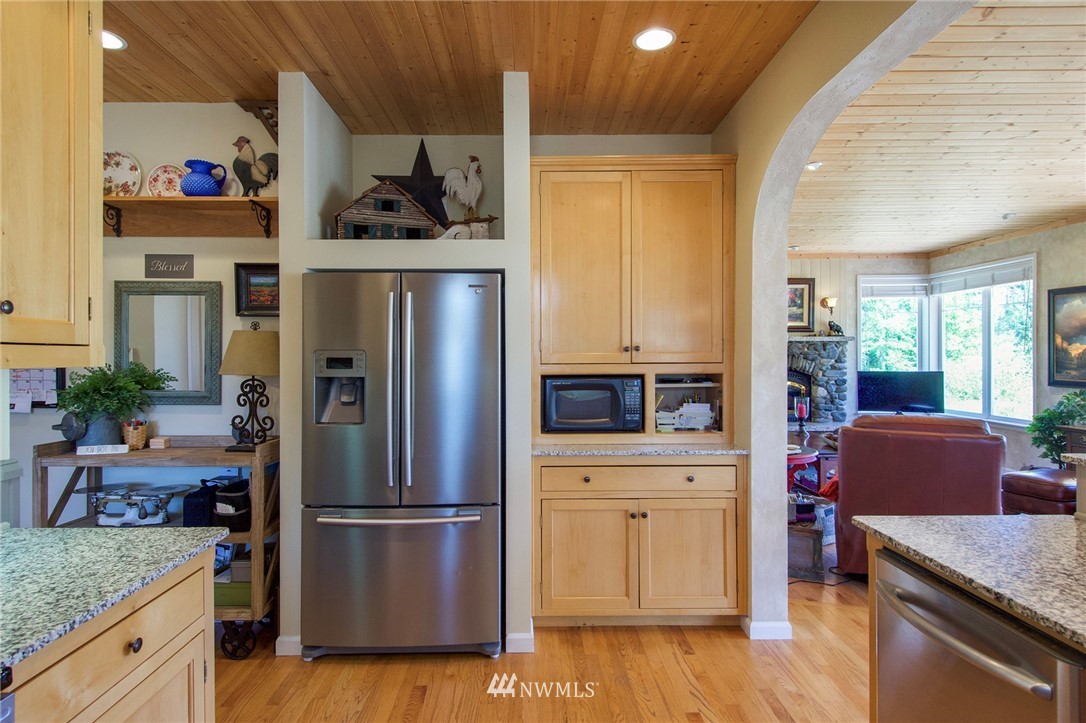 1521 Palo Alto Road Sequim, WA 98382 - Photo 18 of 40