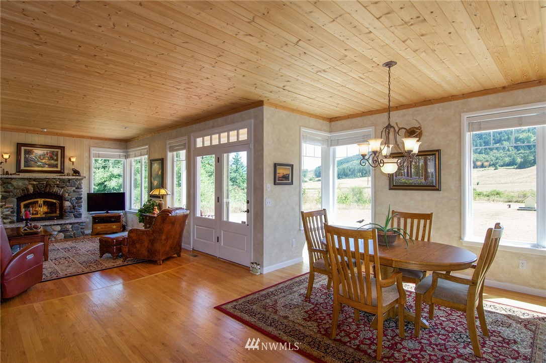1521 Palo Alto Road Sequim, WA 98382 - Photo 8 of 40