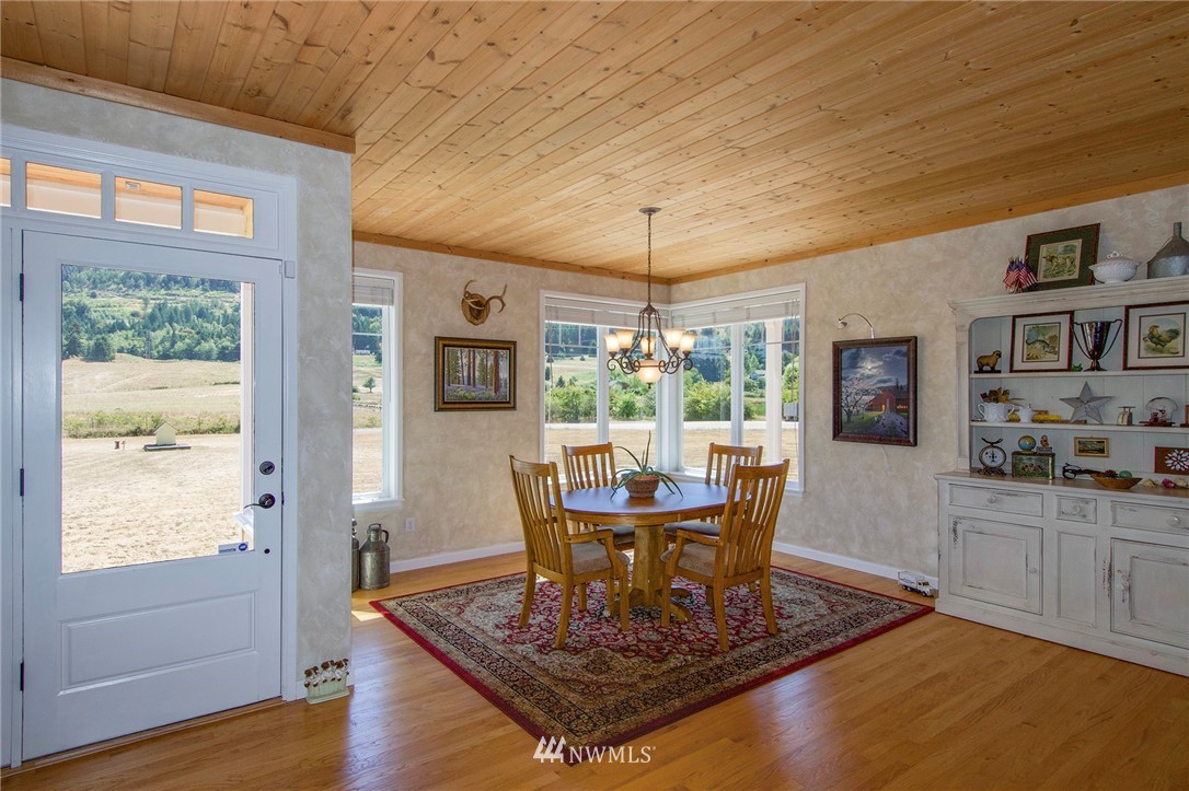 1521 Palo Alto Road Sequim, WA 98382 - Photo 9 of 40