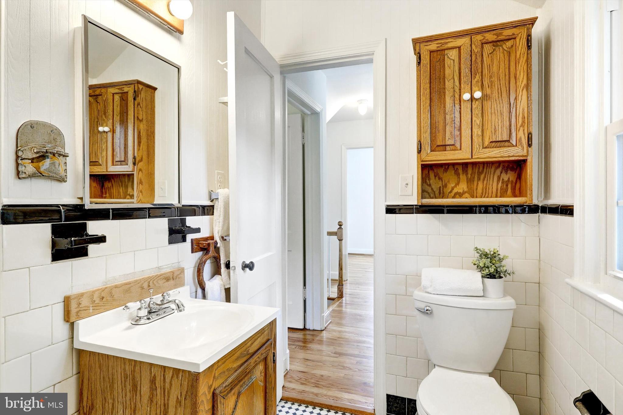 10214 Big Rock Road Silver Spring, MD 20901 - Photo 23 of 39 Upstairs Full Bath