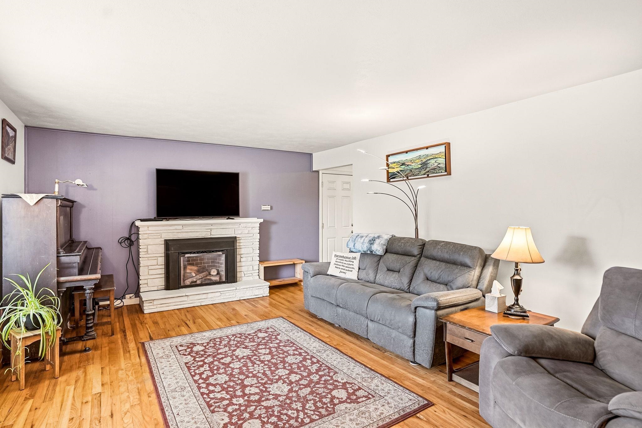 735 Clover Street Cheney, WA 99004 - Photo 5 of 38