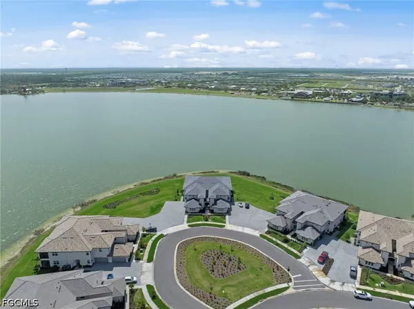 a view of a lake and a mountain view