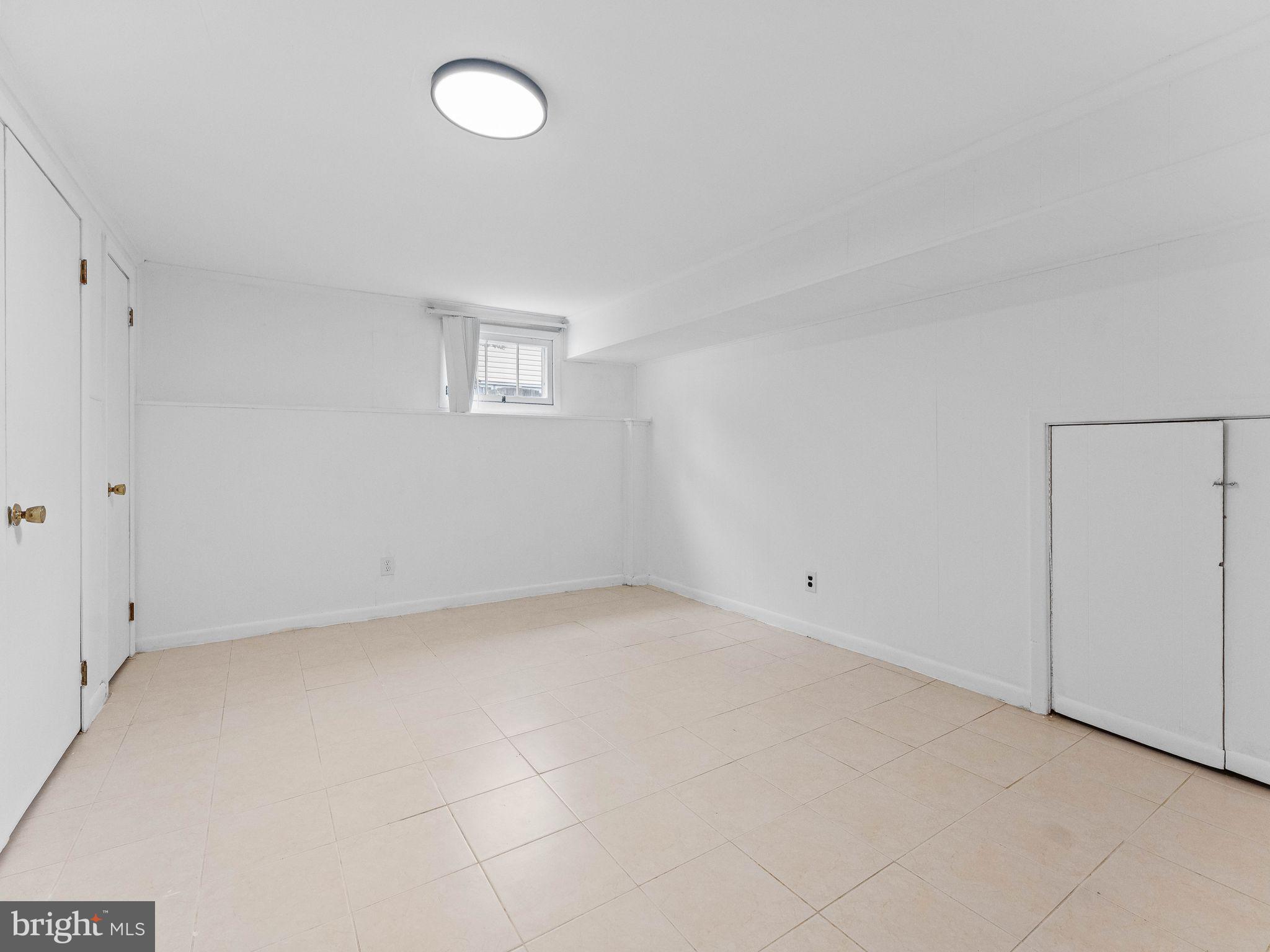 1019 Edgemoor Road Cherry Hill, NJ 08034 - Photo 25 of 32