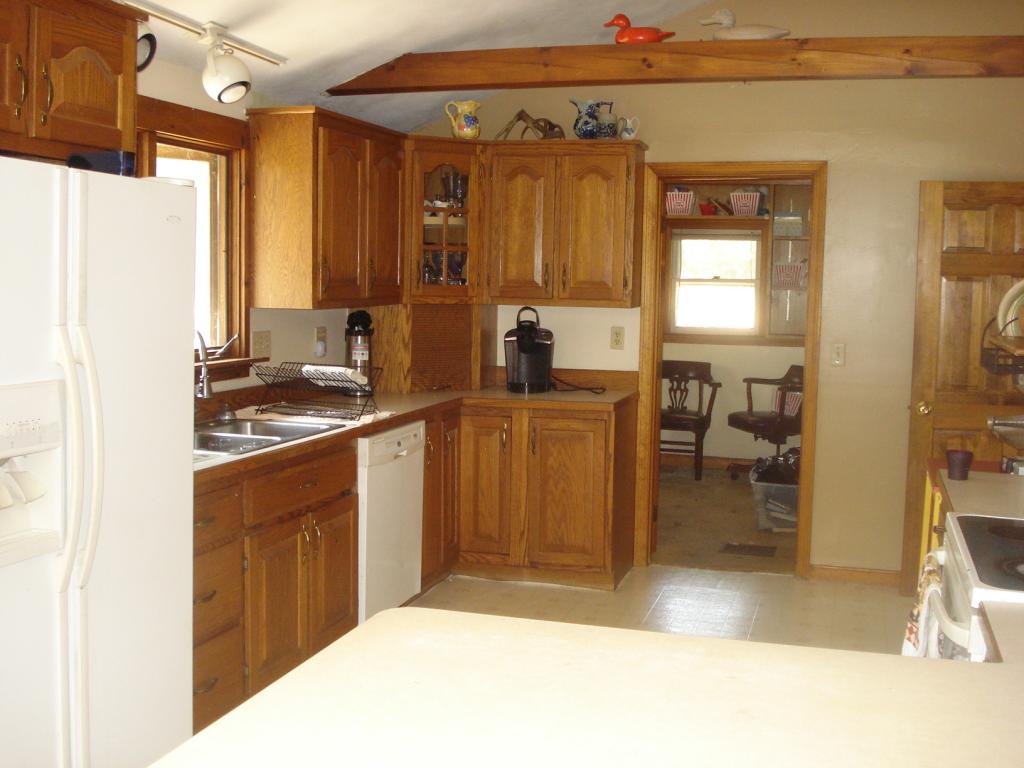 96 New Boston Road Kingston, NH 03848 - Photo 7 of 10