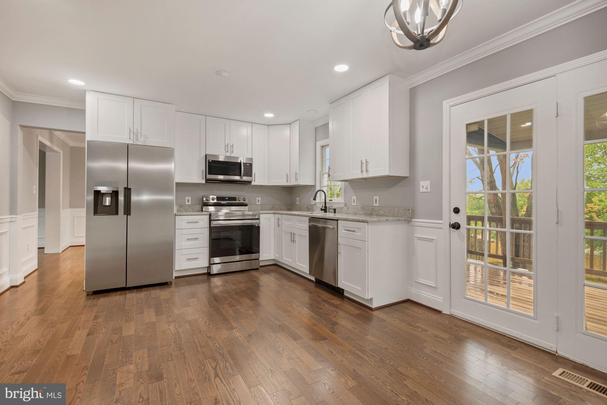 2046 Putnam Road Halethorpe, MD 21227 - Photo 2 of 33