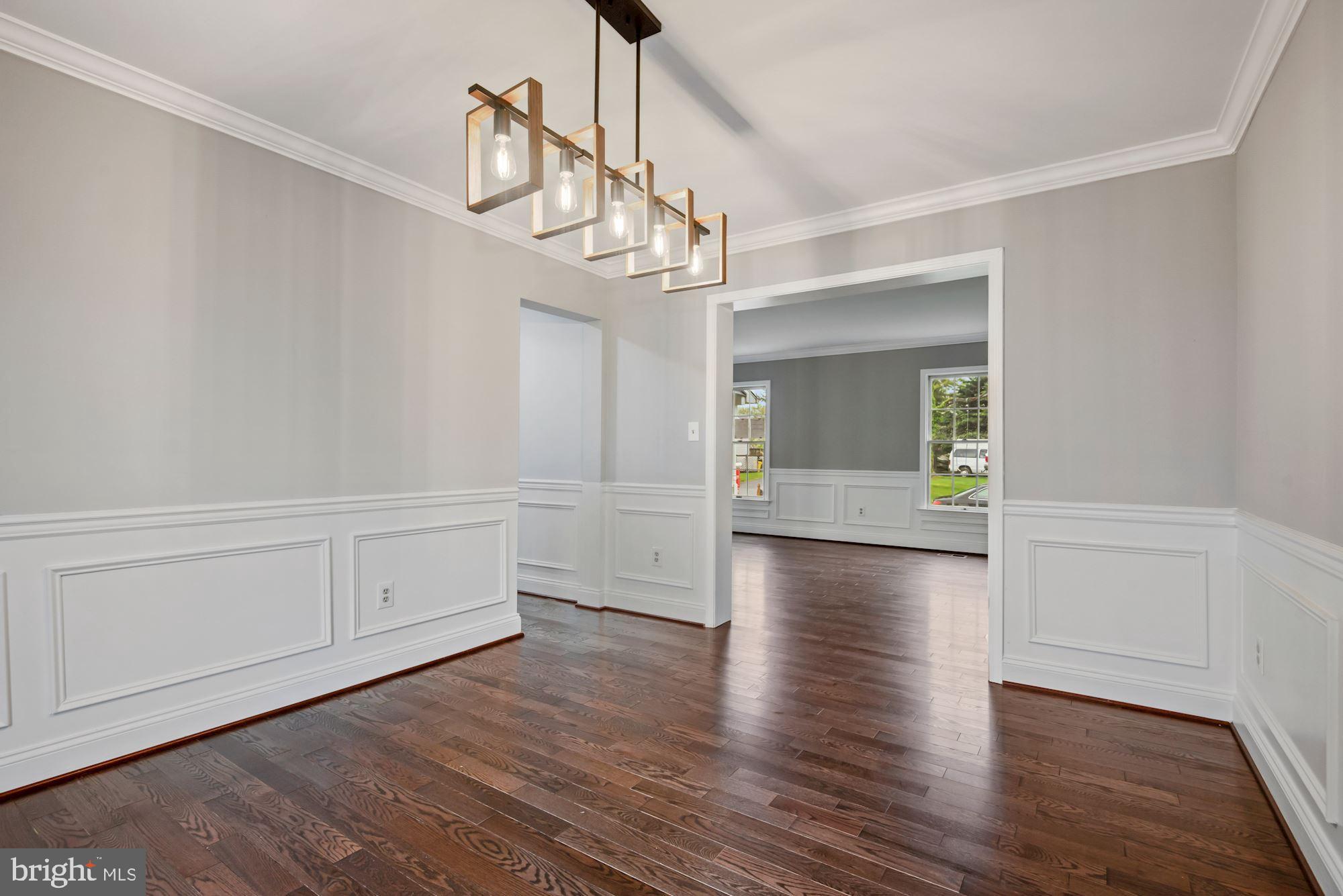 2046 Putnam Road Halethorpe, MD 21227 - Photo 4 of 33