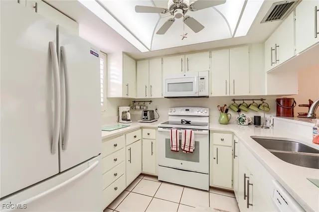 $499,000 | 16709 Bocilla Palms Drive, Unit 20, Bokeelia, FL 33922