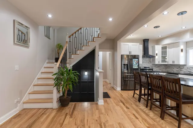 $299,000 | 5715 South Hoyne Avenue, Chicago, IL 60636