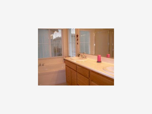 2748 Moet Lane San Ramon, CA 94582 - Photo 5 of 8