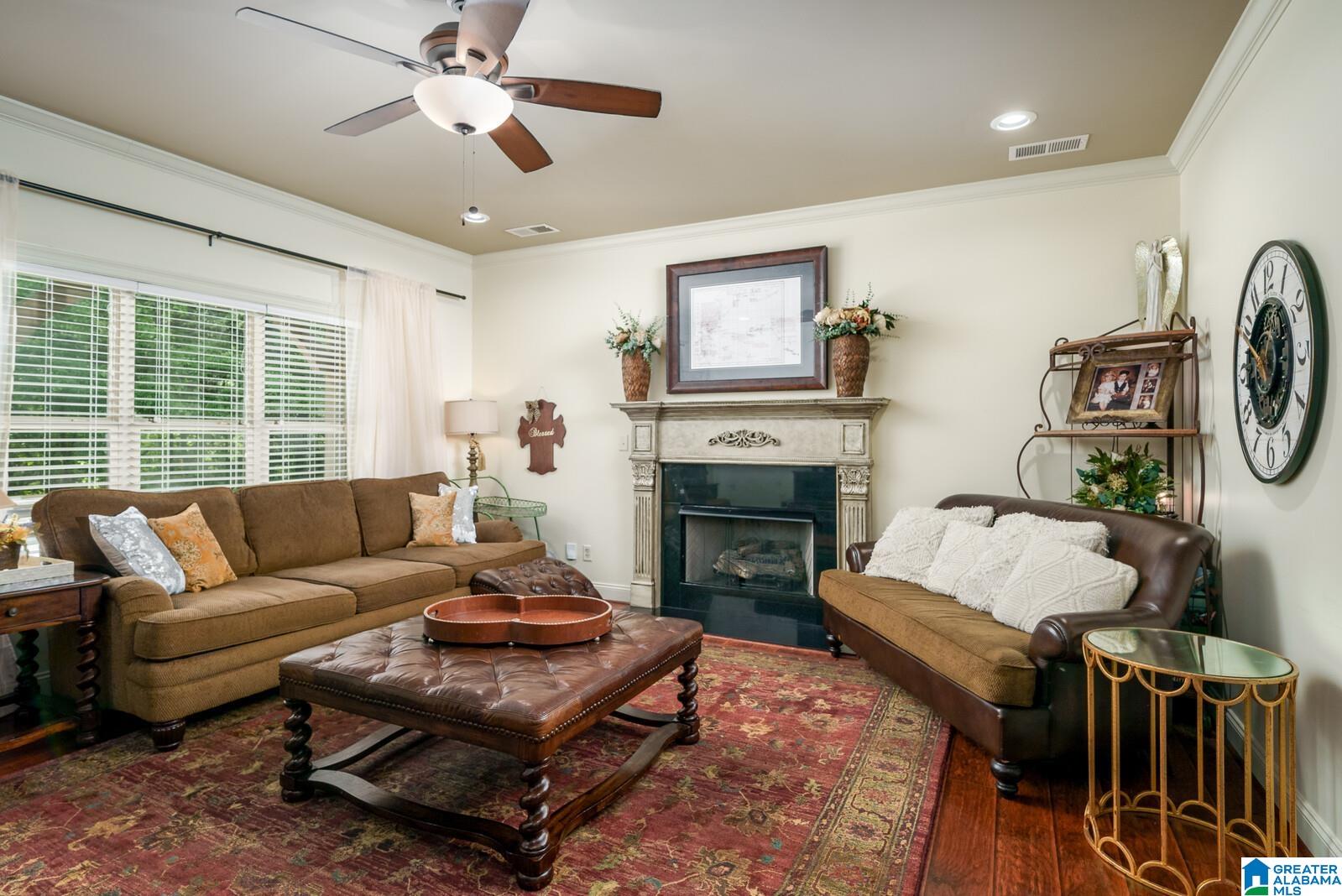 449 Heathersage Road Alabaster, AL 35114 - Photo 9 of 32