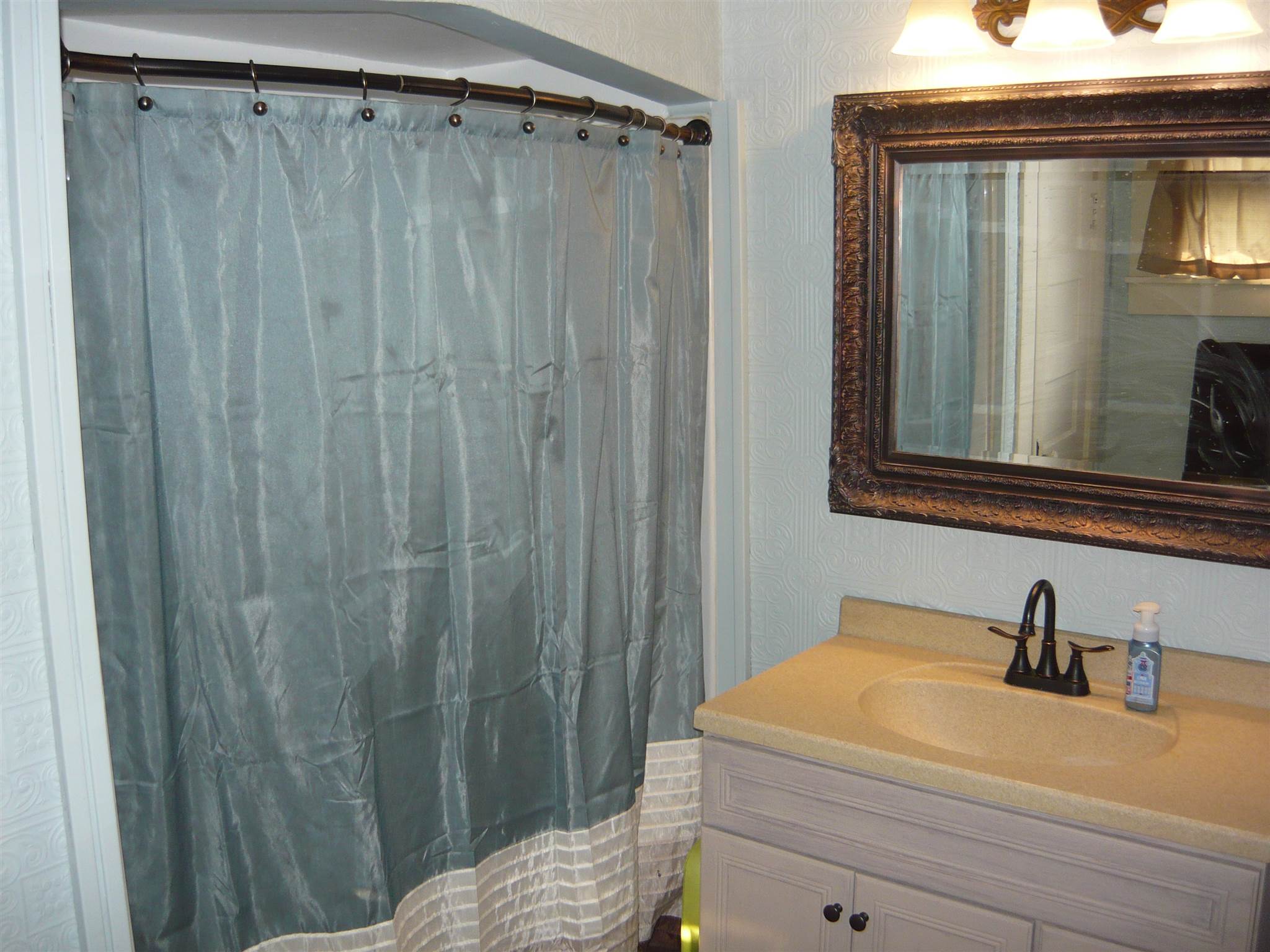 412 West Jackson Street Decatur, IN 46733 - Photo 23 of 30