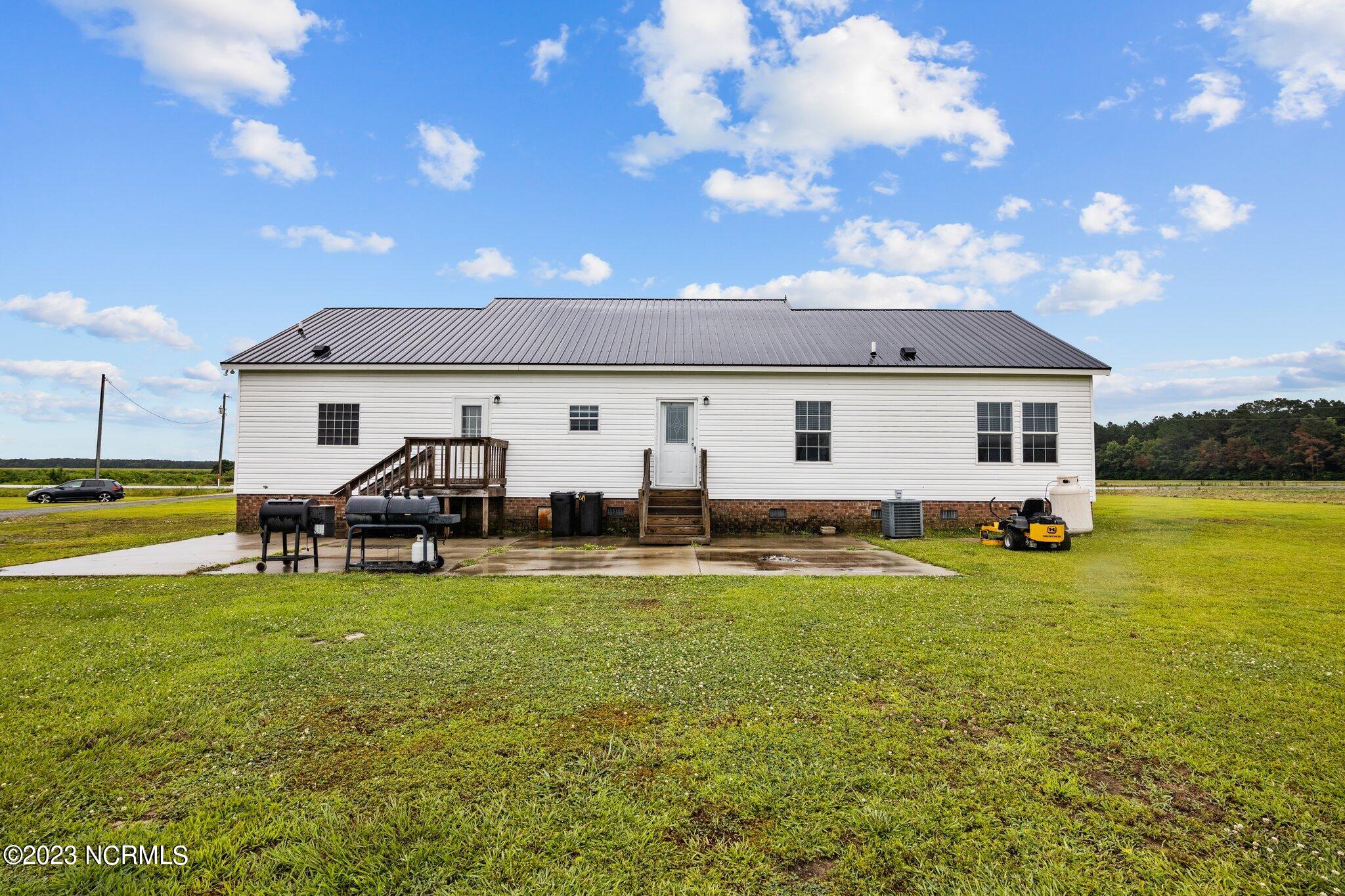 1953 Dallas Turner Road Kinston, NC 28504 - Photo 4 of 28 7-web-or-mls-2I3A0005