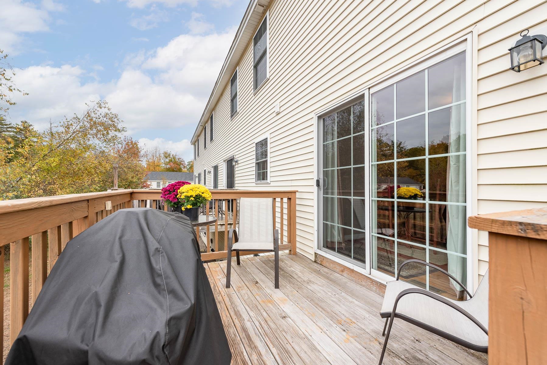 138 Exeter Road, Unit 12 Epping, NH 03042 - Photo 13 of 28