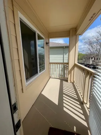 $2,275 | 7501 Shadowridge Run, Unit 135, Austin, TX 78749
