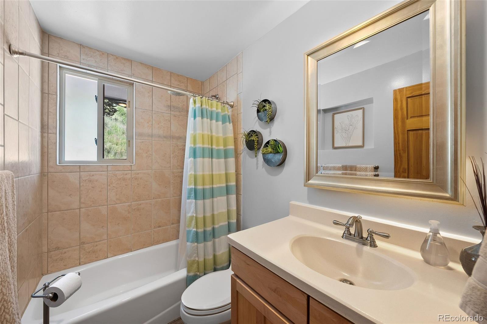 812 Aspen Road Golden, CO 80401 - Photo 21 of 43 Gallery Image 21