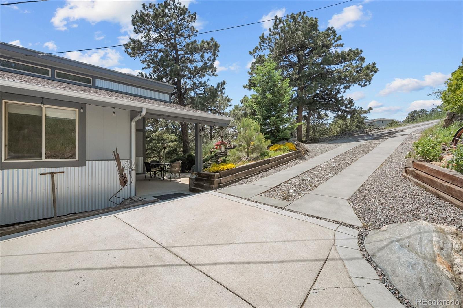 812 Aspen Road Golden, CO 80401 - Photo 33 of 43 Gallery Image 33