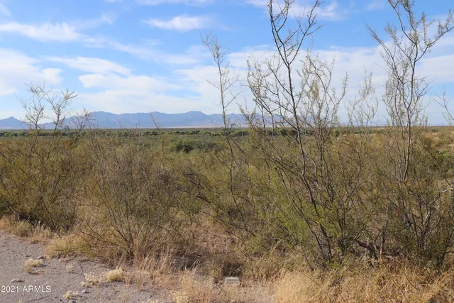 $32,500 | Tbd East Tbd E Charles Trail, Unit 2, Huachuca City, AZ 85616