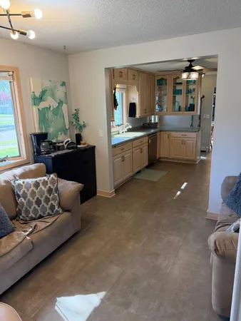 $259,900 | 31 East Lake Avenue, Minnesota Lake, MN 56068