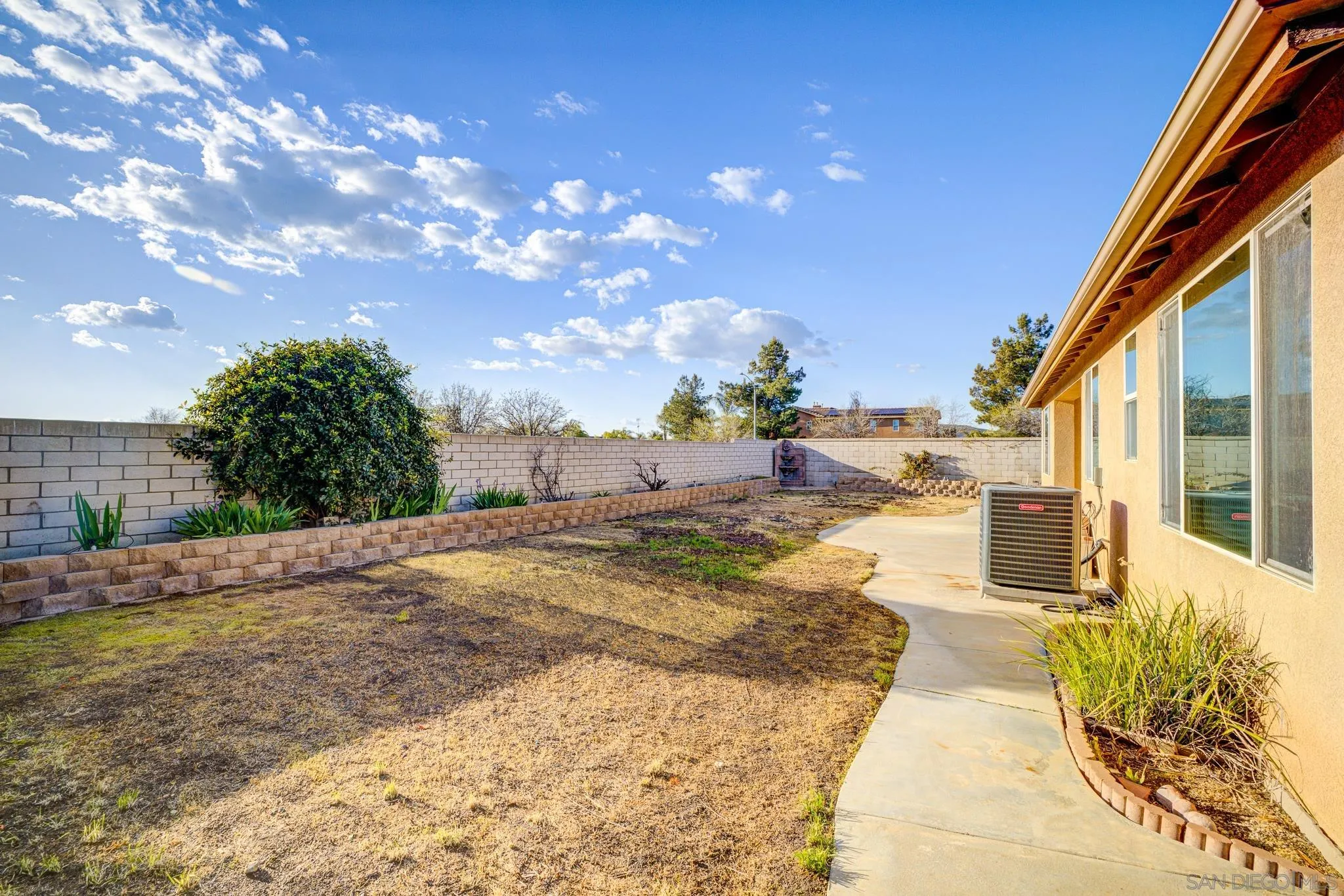 35511 Shadow Drive Winchester, CA 92596 - Photo 32 of 34 a view of a backyard of the house