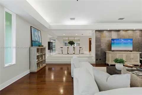 $3,150,000 | 13300 Southwest 69th Avenue, Pinecrest, FL 33156