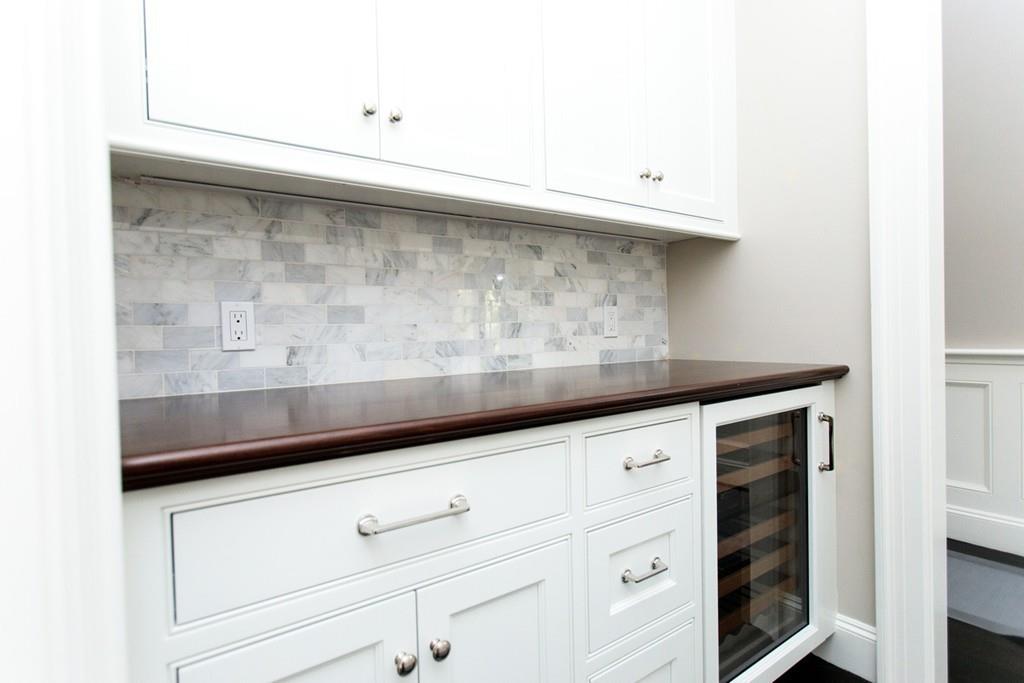 103 Livingston Road Wellesley, MA 02482 - Photo 11 of 41
