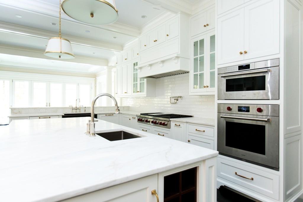 103 Livingston Road Wellesley, MA 02482 - Photo 13 of 41