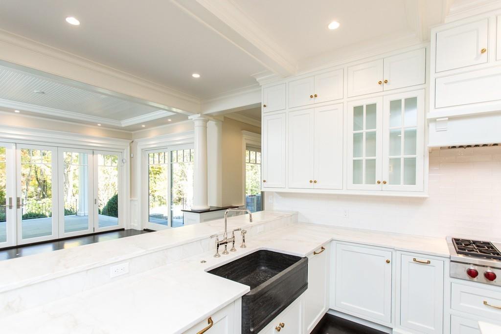 103 Livingston Road Wellesley, MA 02482 - Photo 14 of 41