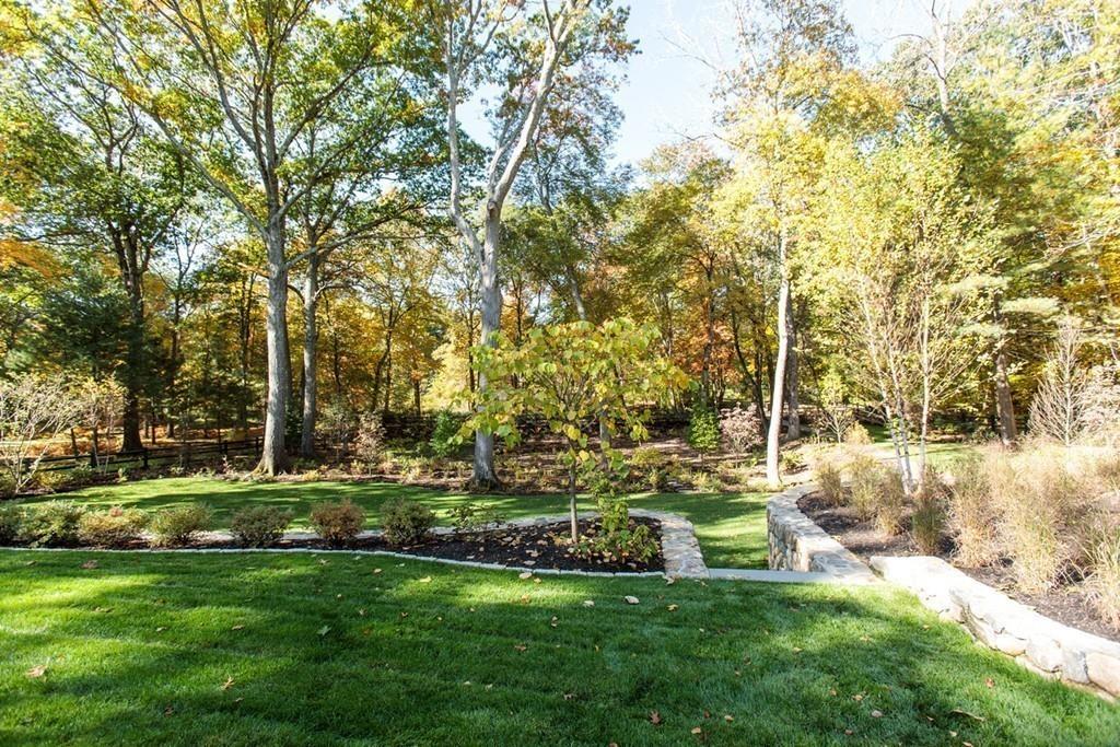 103 Livingston Road Wellesley, MA 02482 - Photo 38 of 41