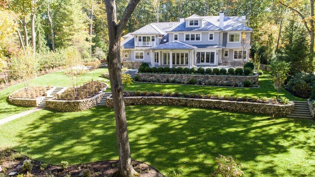 103 Livingston Road Wellesley, MA 02482 - Photo 4 of 41