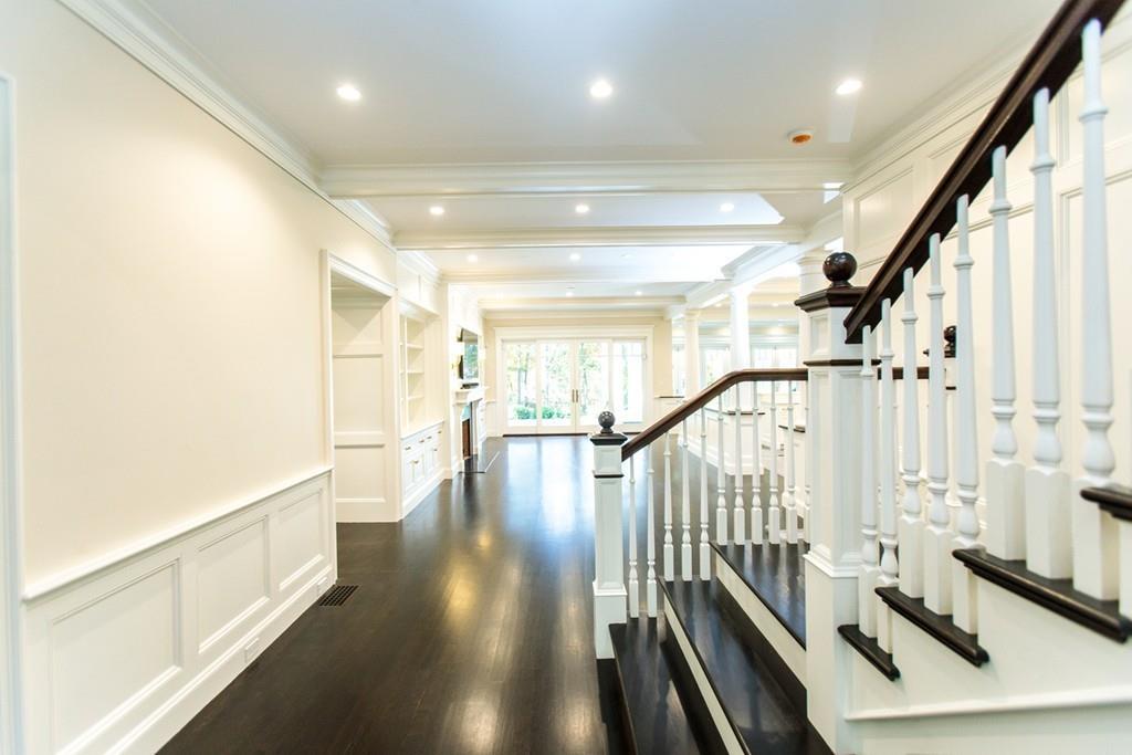 103 Livingston Road Wellesley, MA 02482 - Photo 5 of 41