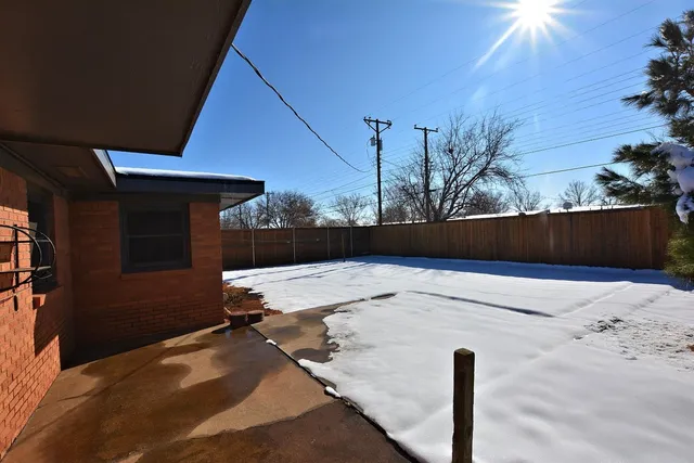 $1,300 | 4819 44th Street, Lubbock, TX 79414