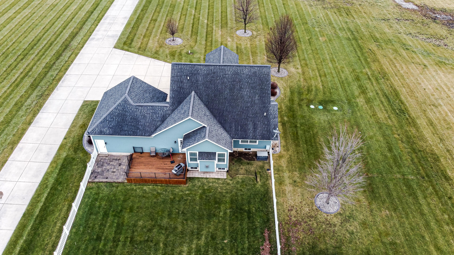 491 West Division Road Valparaiso, IN 46385 - Photo 8 of 38 a aerial view of a house with a yard