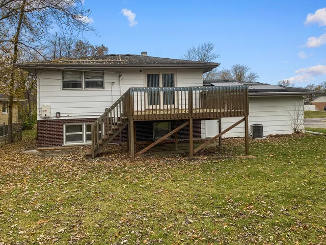 $209,000 | 1001 Blackhawk Drive, University Park, IL 60484