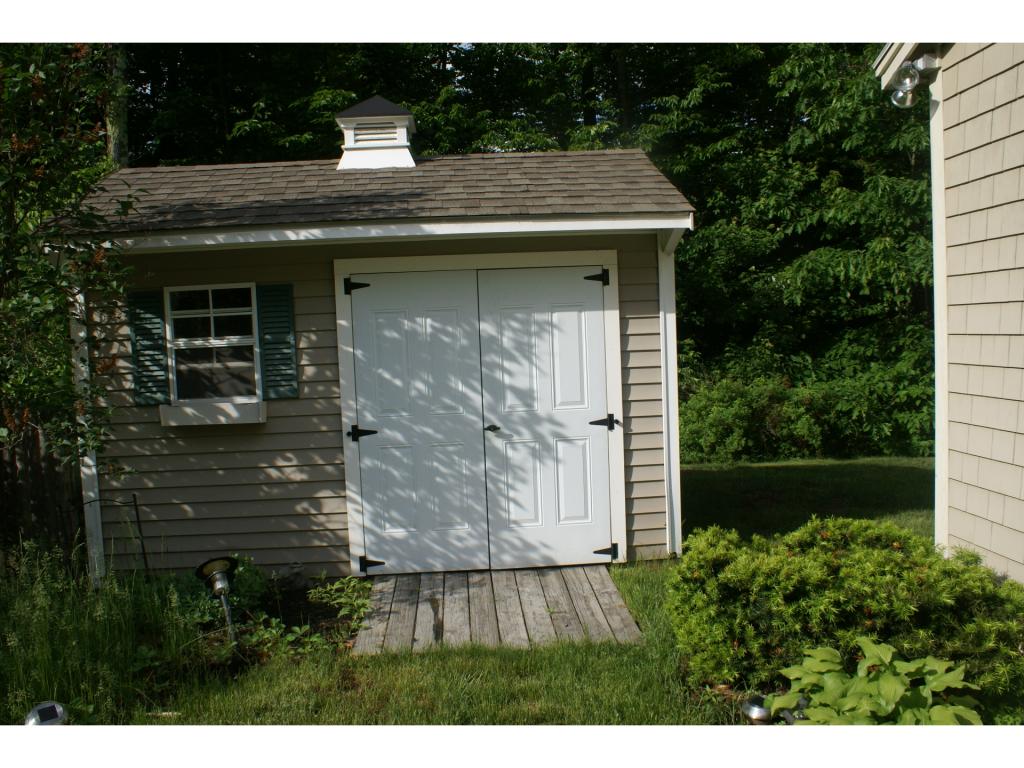 35 Elaine Road Middleton, NH 03887 - Photo 10 of 21