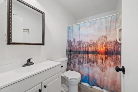 $148,500 | 1250 Wisconsin Street, Unit 209B, Lake Geneva, WI 53147